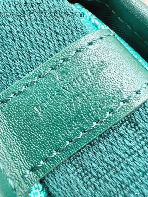Cheap BOSPHORE VUITTON WALLET LOUIS WEARABLE 0630